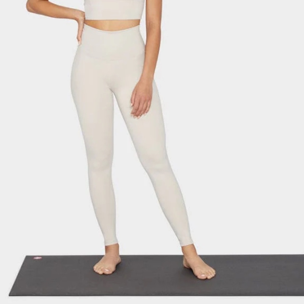 Manduka Essence Women's Leggings - Sand - high rise